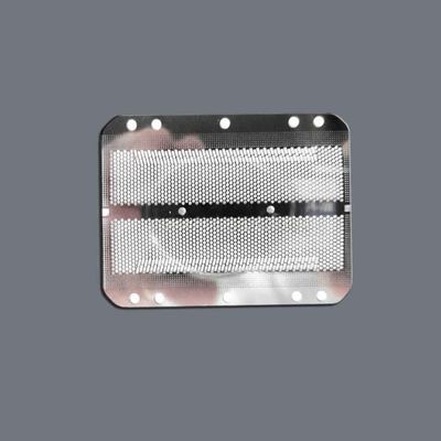 İyi bir fiyat. Elektrikli Folyo Tıraş Makineleri için Ayna Kaplamalı Kenarlara Sahip Ultra Hassas Kazınmış Tıraş Bıçakları çevrimiçi