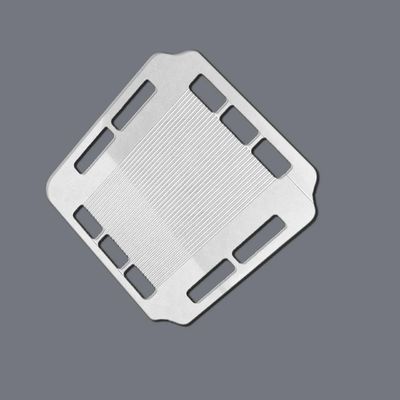 Özel malzemelerle yakıt hücreleri için kimyasal kazma bipolar plakalar